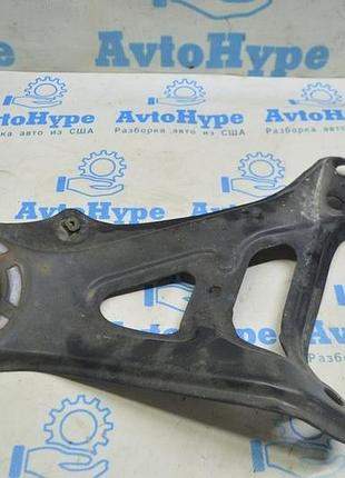 Лопух переднього підрамника передній лівий lexus rx300 rx330 rx350 rx400h 06-09