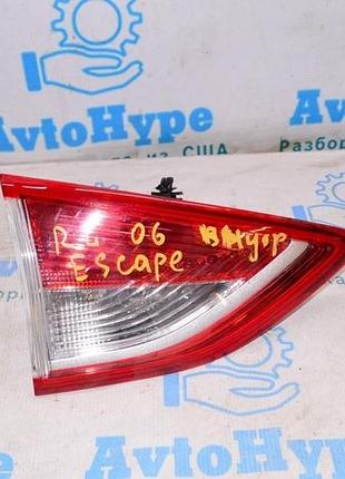 Ліхтар внутрішній (кришка багажника) лівий ford escape mk3 13-16 доріст (06)