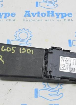 Кронштейн датчика слепых зон bsm правый bmw x5 g05 19-24