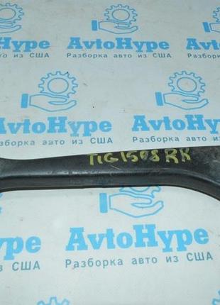 Важіль поперечний зад прав vw tiguan 09-17 (08)