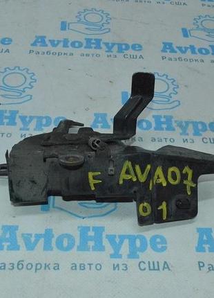 Замок капота toyota avalon 05-12