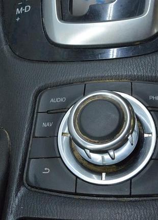 Панель управления радио и навигации mazda6 16-17 usa (01)
