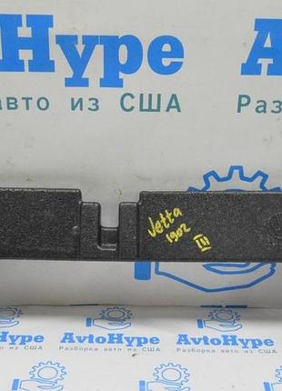 Пенопласт багажника vw jetta 19- третий