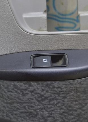 Управление стеклоподъемником задним левым toyota sienna 11-20 черн, auto (01) реал м.