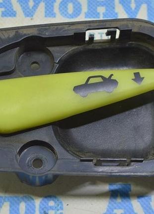 Ручка аварийного открытия багажника lexus gs300 gs350 gs430 gs450h 06-11