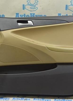 Обшивка дверей картка передня права hyundai sonata 11-15 шкіра беж, подряпина