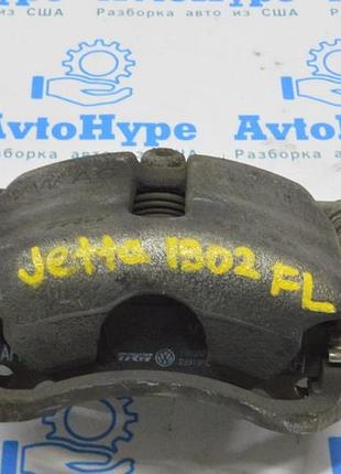 Суппорт перед лев vw jetta 19-