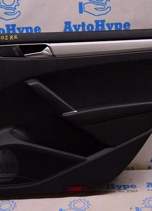 Обшивка двери (карточка) зад прав vw passat b8 usa черн (02)