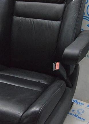Защелки пассажирского ремня безопасности honda crv 07-11 черн, с натяжителем