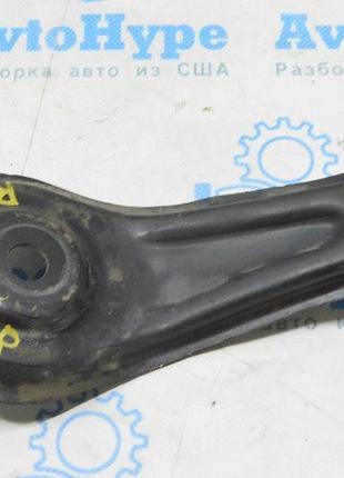 Лопух заднього підрамника передній правий lexus rx350 rx450h 10-15