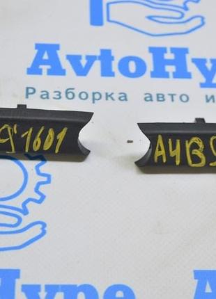 Кронштейн отбойника крышки багажника правого audi a4 b9 17-18 на крышке