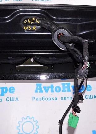 Проводка двери багажника электро под камеру jeep cherokee kl 14-