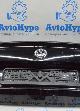 Крышка багажника vw jetta 19- (02) черная
