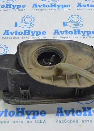 Корпус лючка бензобака vw touareg 18-