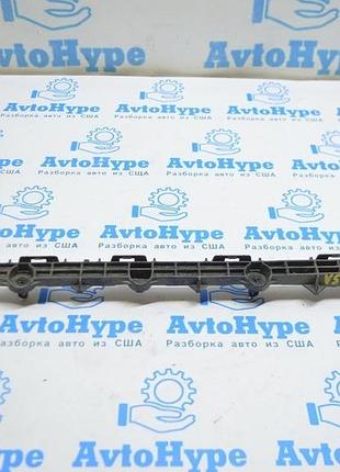 Кріплення заднього бампера праве toyota camry v50 12-14 usa/euro 52575-06090