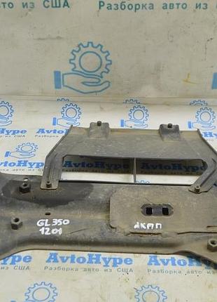 Кронштейн опоры акпп mercedes x164 gl w164 ml без опоры (01)
