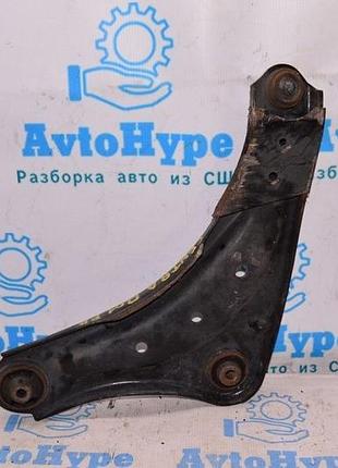 Важіль нижній перед прав nissan sentra 13-19 1.6 (01)