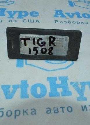 Підсвітка номера прав vw tiguan 09-17