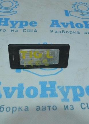 Підсвітка номера лев vw tiguan 09-17