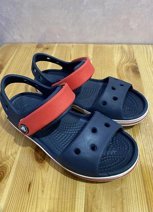 Босоніжки crocs