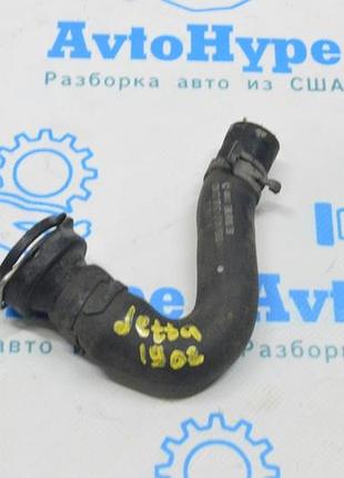 Патрубок охлаждения vw jetta 19- (02) 1 часть