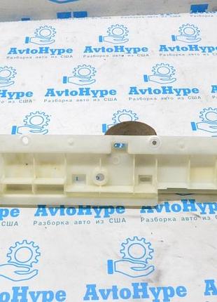 Кронштейн порога левый передний land rover range rover l405 13-17 cpla 107b01 af