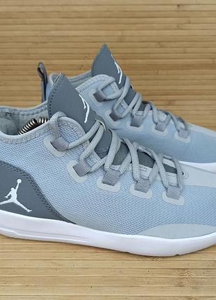 Кроссовки nike jordan reveal размер 36,5 (23,5 см)