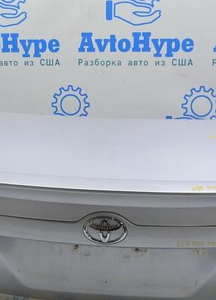 Крышка багажника toyota camry v50 12-14 usa серебро (03) ржавчина, шпакля