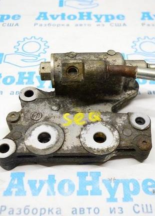Фланец (тройник) охладителя кпп toyota sequoia 2008-2022