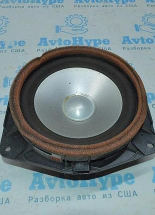 Динамик зад прав toyota avalon 05-12 jbl