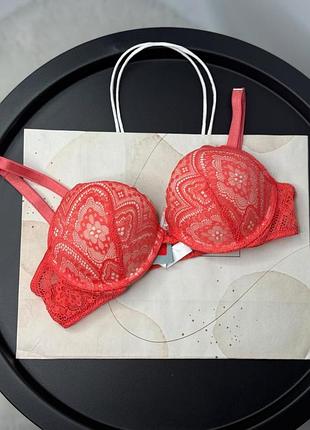 Мереживний бюстгальтер intimissimi silvia з легким push-up, червоний 80b