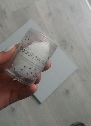 Cпонж beautyblender pure (белый) 3
