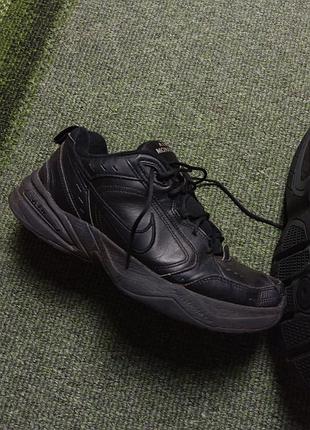 Кроссовки nike monarch 4