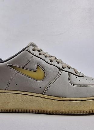 Кросівки nike air force 1 '07 lx кольору світло-кістяної ванілі dc8894-001