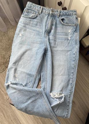 Джинси з рваноснями zara