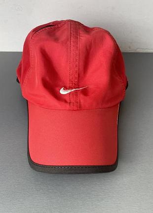 Бейсболка nike featherligth dri-fit оригінал