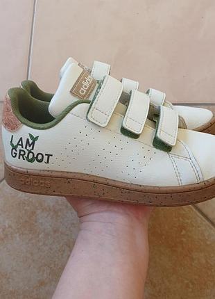 Кроссовки adidas