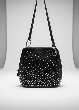 Сумка made in italy черная с инкрустацией кристаллами кожаная