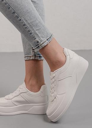 Кроссовки женские fashion sheila 3933 39 размер 25 см белый