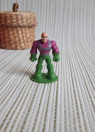 Мини-фигурка лекса лютора из серии dc super friends от компании mattel 4,5см