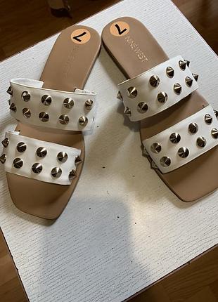 Фirмовые шлепанцы nine west(сша),розмир 37(24,3см)