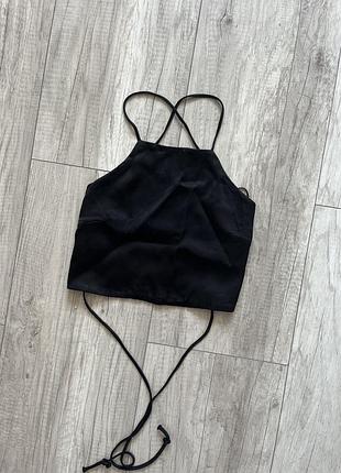 Атласний том з оголеною спиною zara