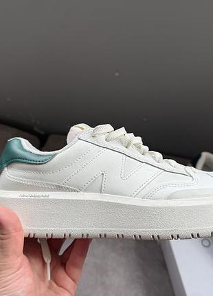 Кросівки шкіряні білі new balanc