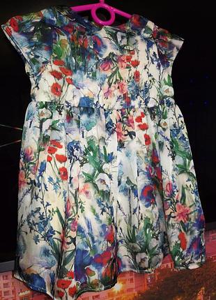 Красивое нарядное  праздничное платье 1-3года