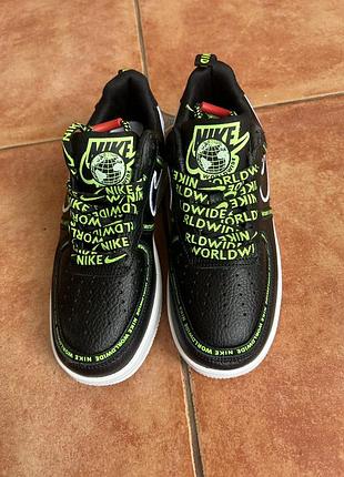 Кросівки nike force