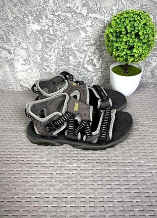 Teva сандали 40 размер трекинговые серые