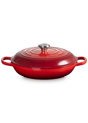 Каструля le creuset signature cast iron shallow casserole 21180300602430 3.5 л 30 см вишневая