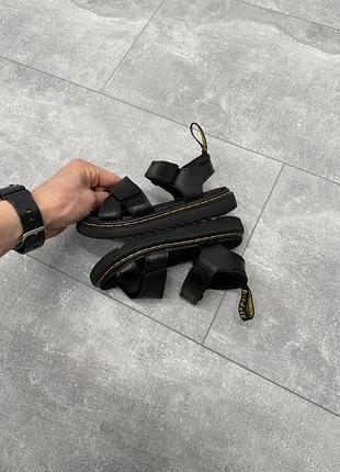 Сандалі dr.martens 4
