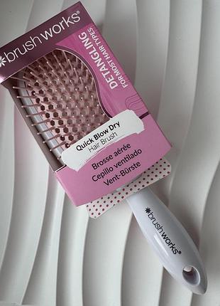 Brushworks quick blow dry hair brush щітка для швидкого сушіння  волосся