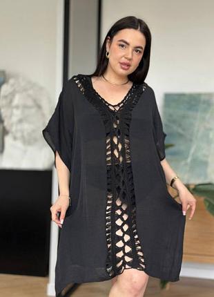 Пляжна чорна жіноча туніка plus size
